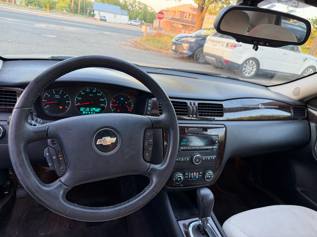 Chevrolet Impala LT (Fleet) 2012