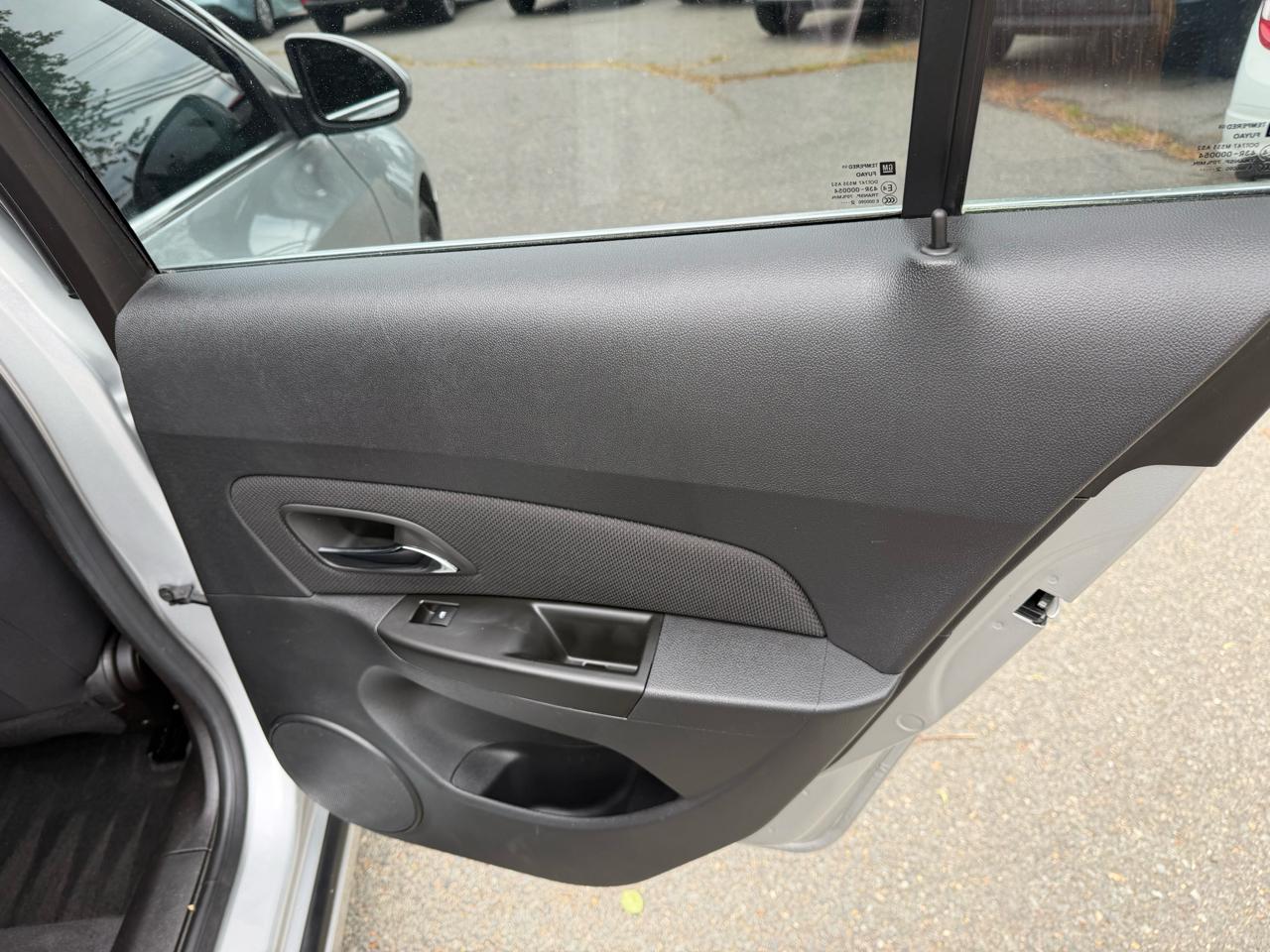 Chevrolet Cruze 1LT Auto 2013