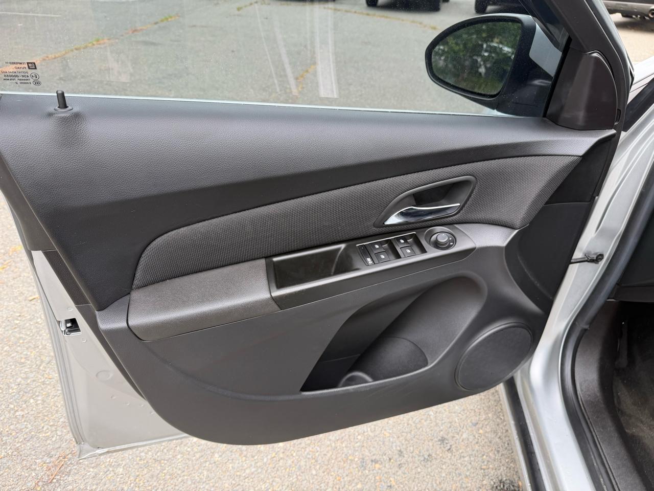 Chevrolet Cruze 1LT Auto 2013
