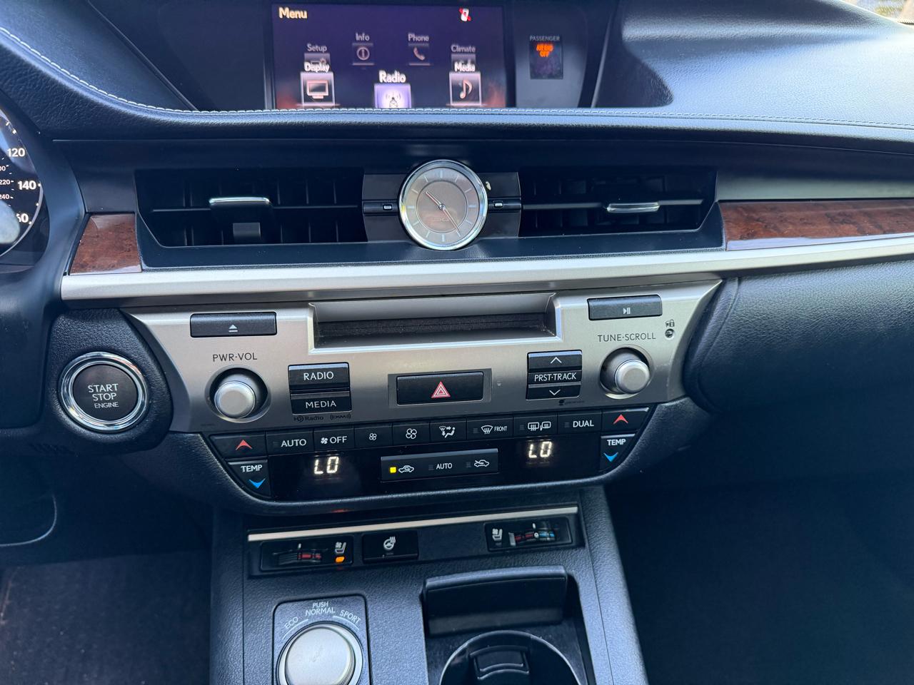 Lexus ES 350 Sedan 2015