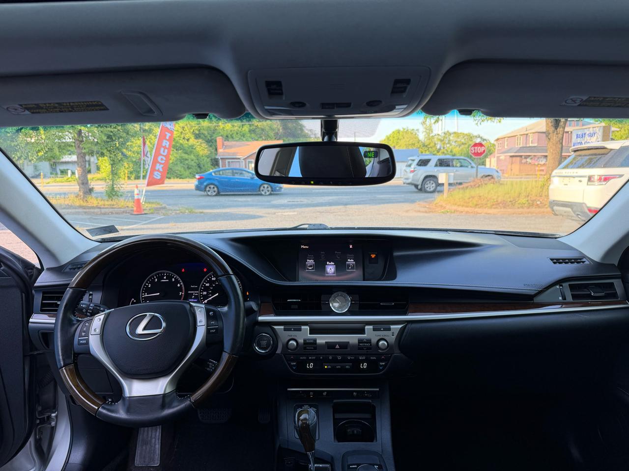 Lexus ES 350 Sedan 2015
