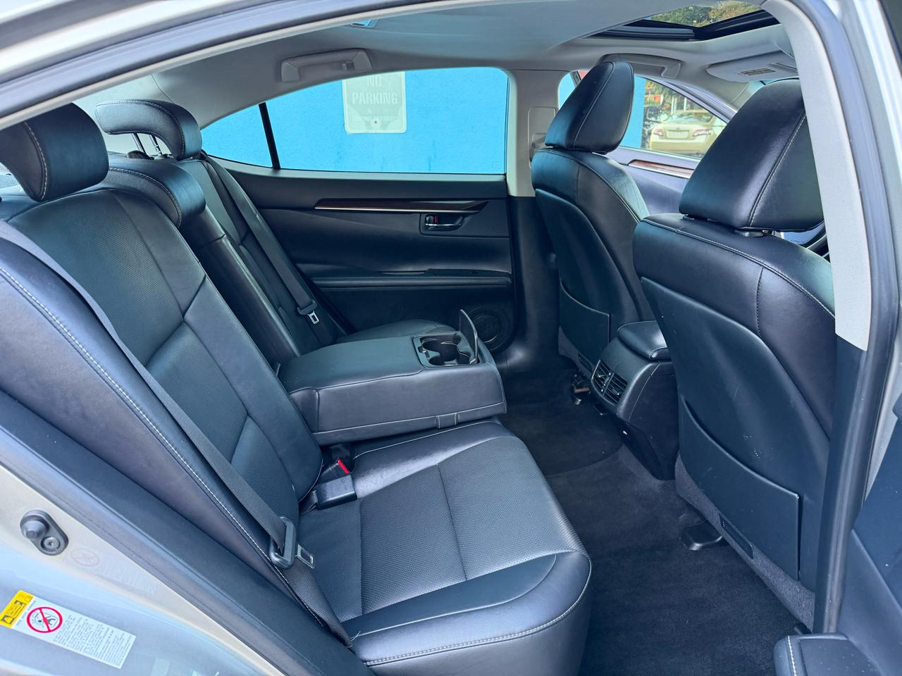 Lexus ES 350 Sedan 2015