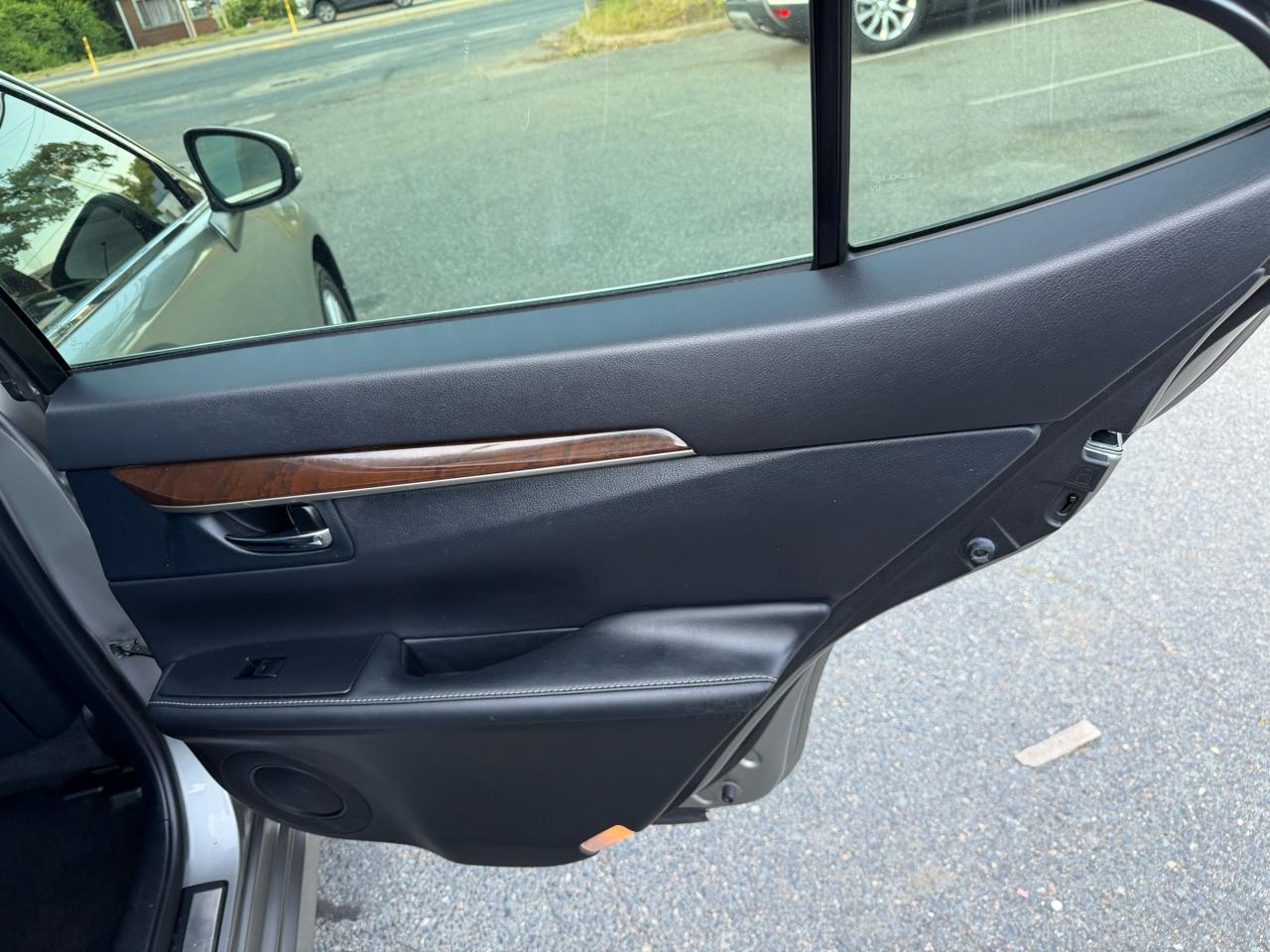 Lexus ES 350 Sedan 2015
