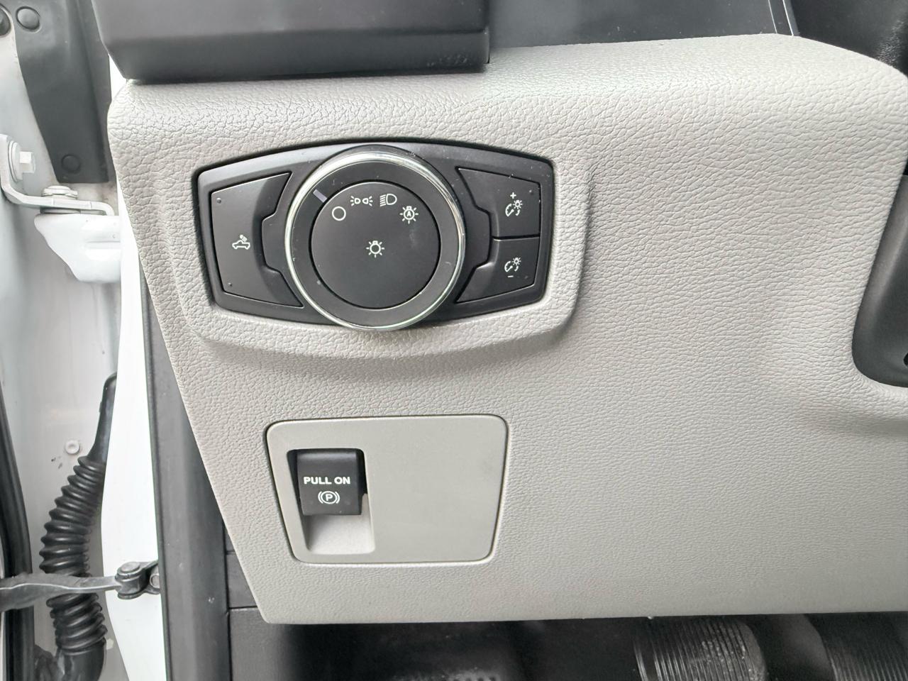 Ford F-150 XL 6.5-ft. Bed 2WD 2017