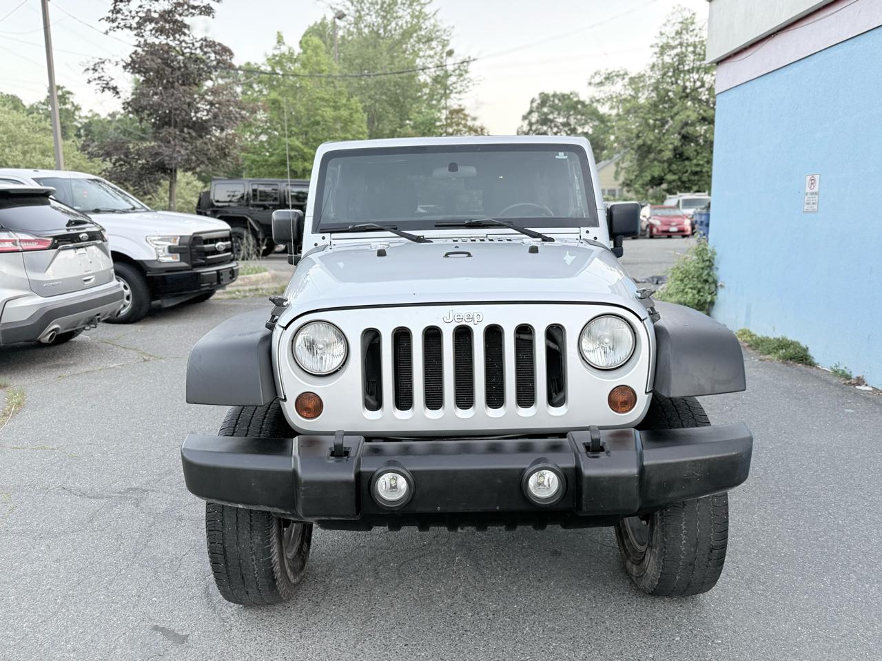 Jeep Wrangler Unlimited Sport 4WD 2011