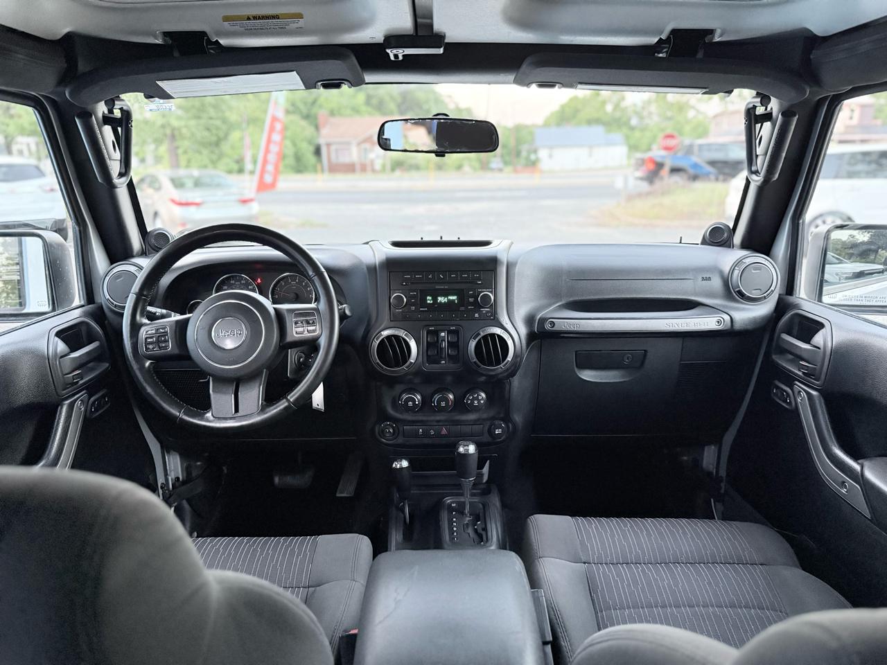 Jeep Wrangler Unlimited Sport 4WD 2011