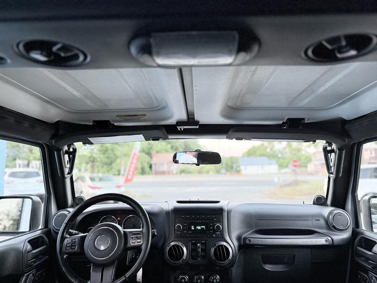 Jeep Wrangler Unlimited Sport 4WD 2011