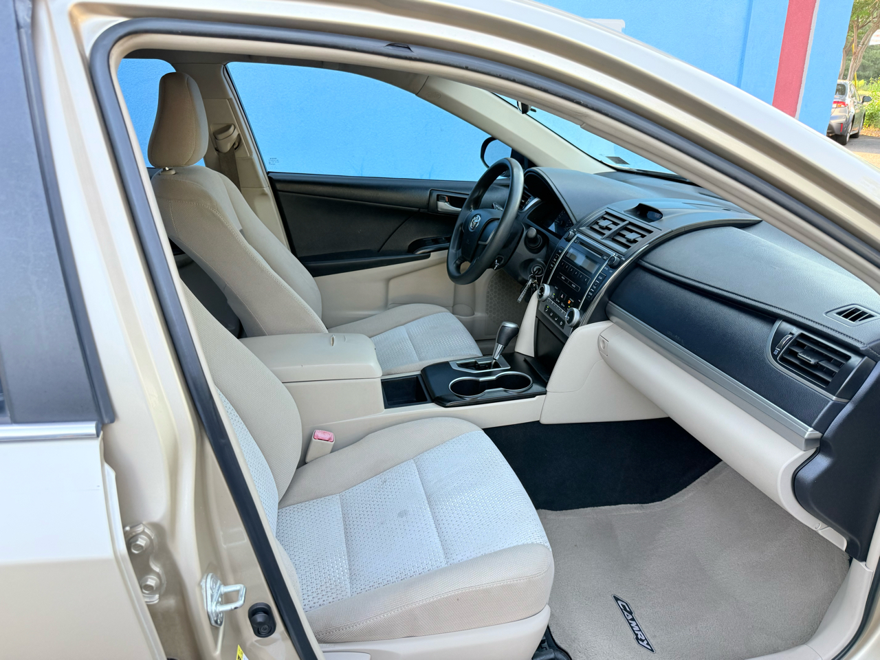 Toyota Camry L 2012