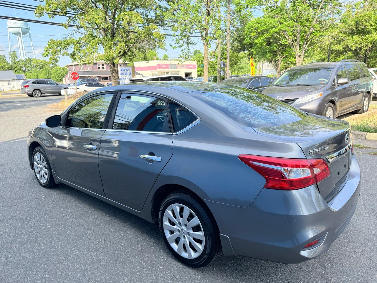 Nissan Sentra S CVT 2019