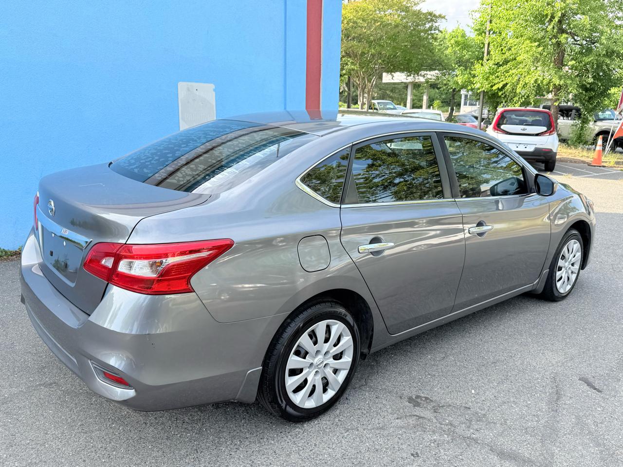 Nissan Sentra S CVT 2019