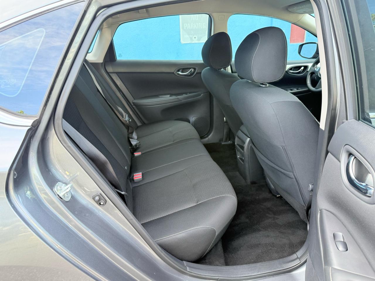 Nissan Sentra S CVT 2019