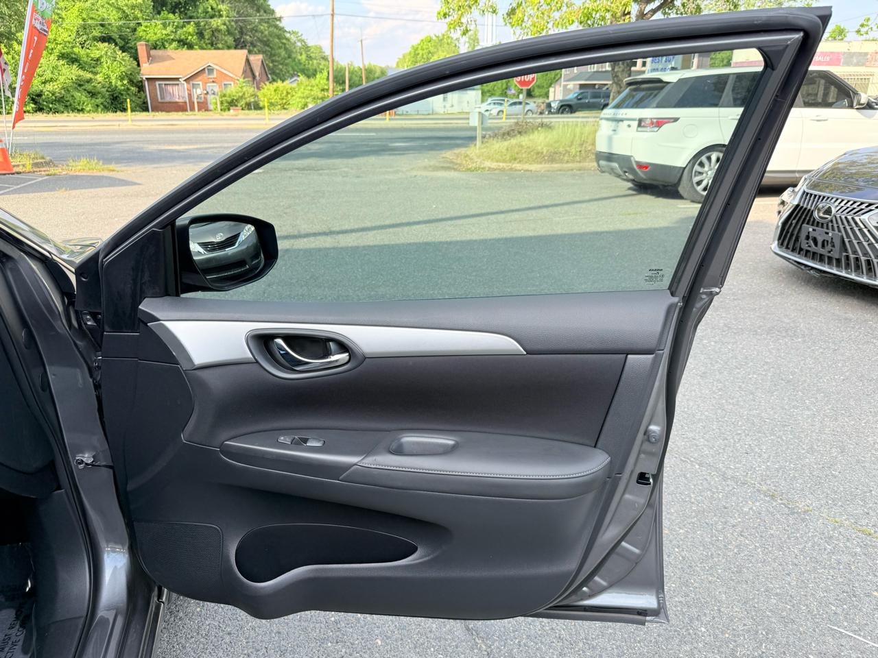 Nissan Sentra S CVT 2019
