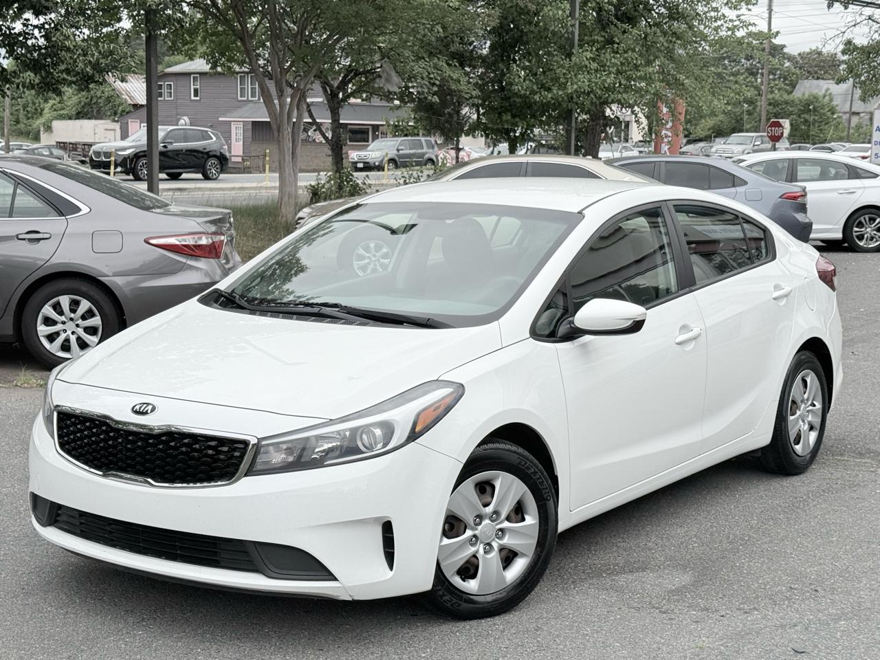 Kia Forte LX 6A 2017