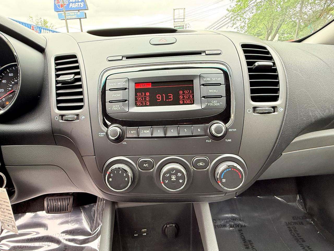 Kia Forte LX 6A 2017