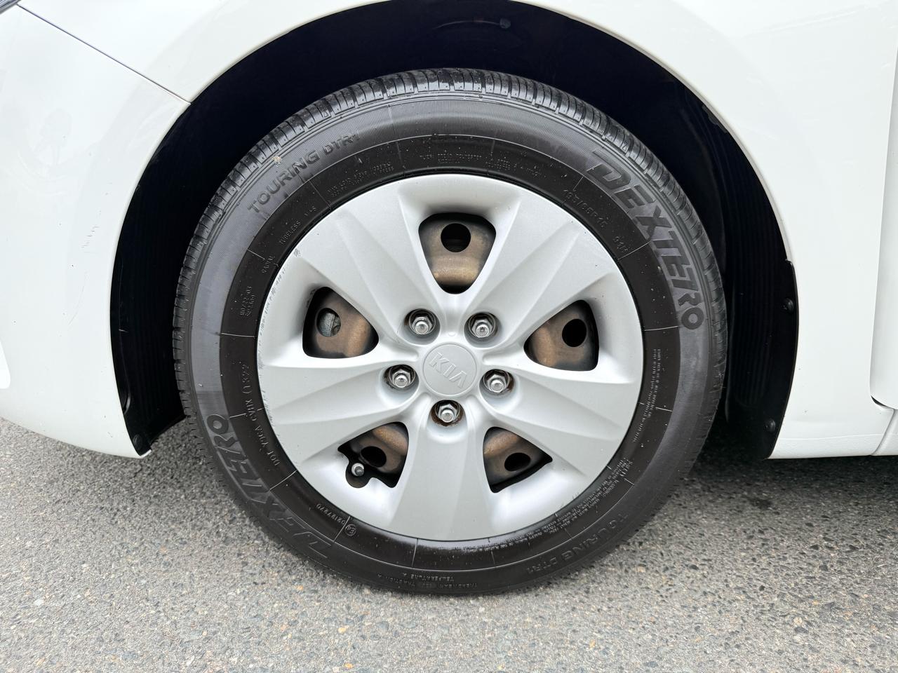 Kia Forte LX 6A 2017