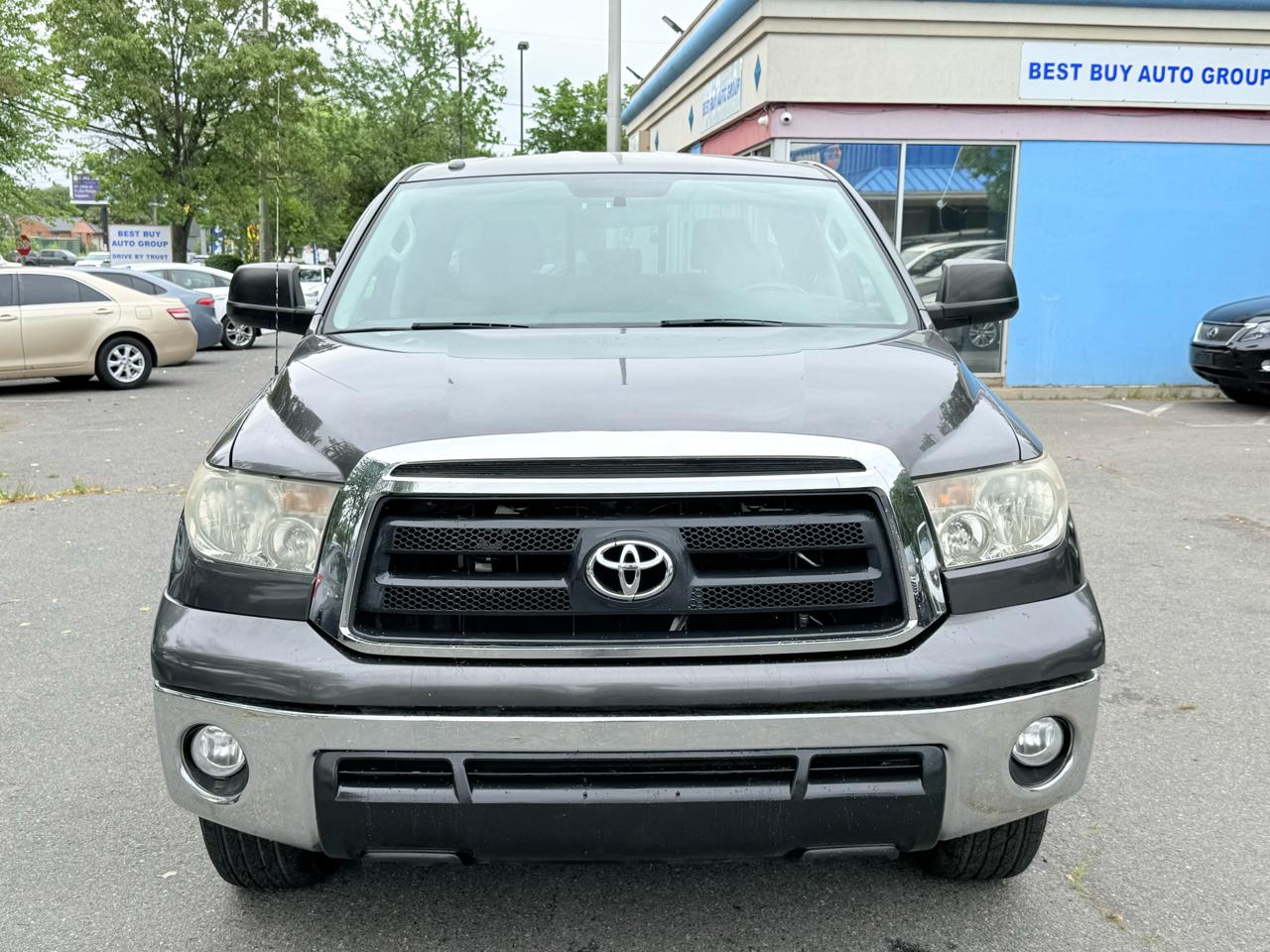Toyota Tundra Tundra-Grade Double Cab 4.6L 4WD 2013