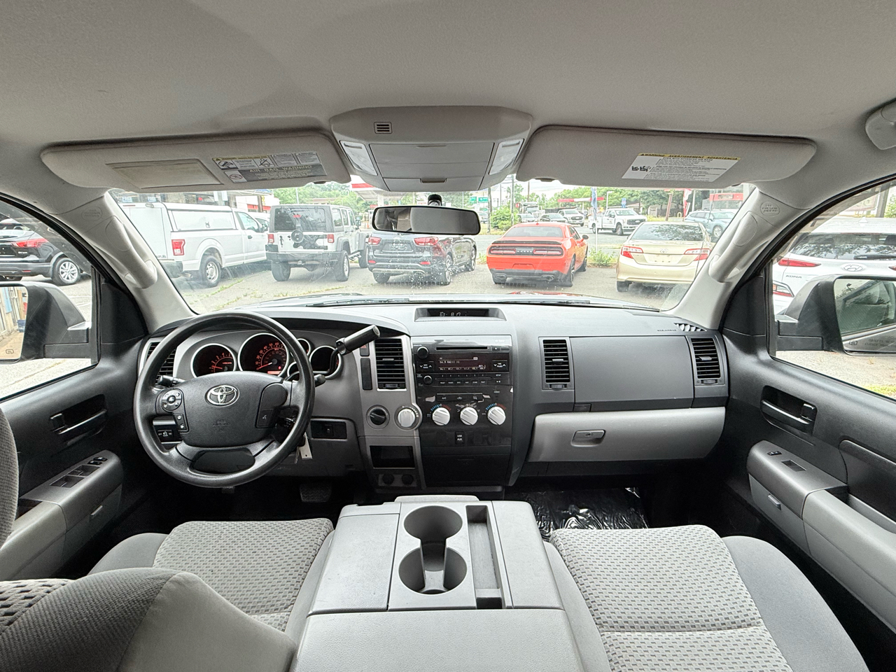 Toyota Tundra Tundra-Grade Double Cab 4.6L 4WD 2013
