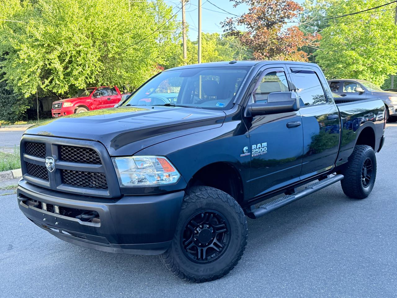 RAM 2500 Tradesman Crew Cab SWB 4WD 2017