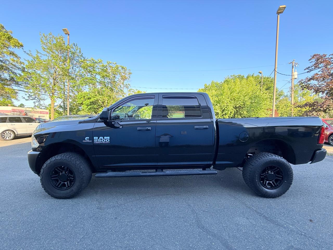 RAM 2500 Tradesman Crew Cab SWB 4WD 2017