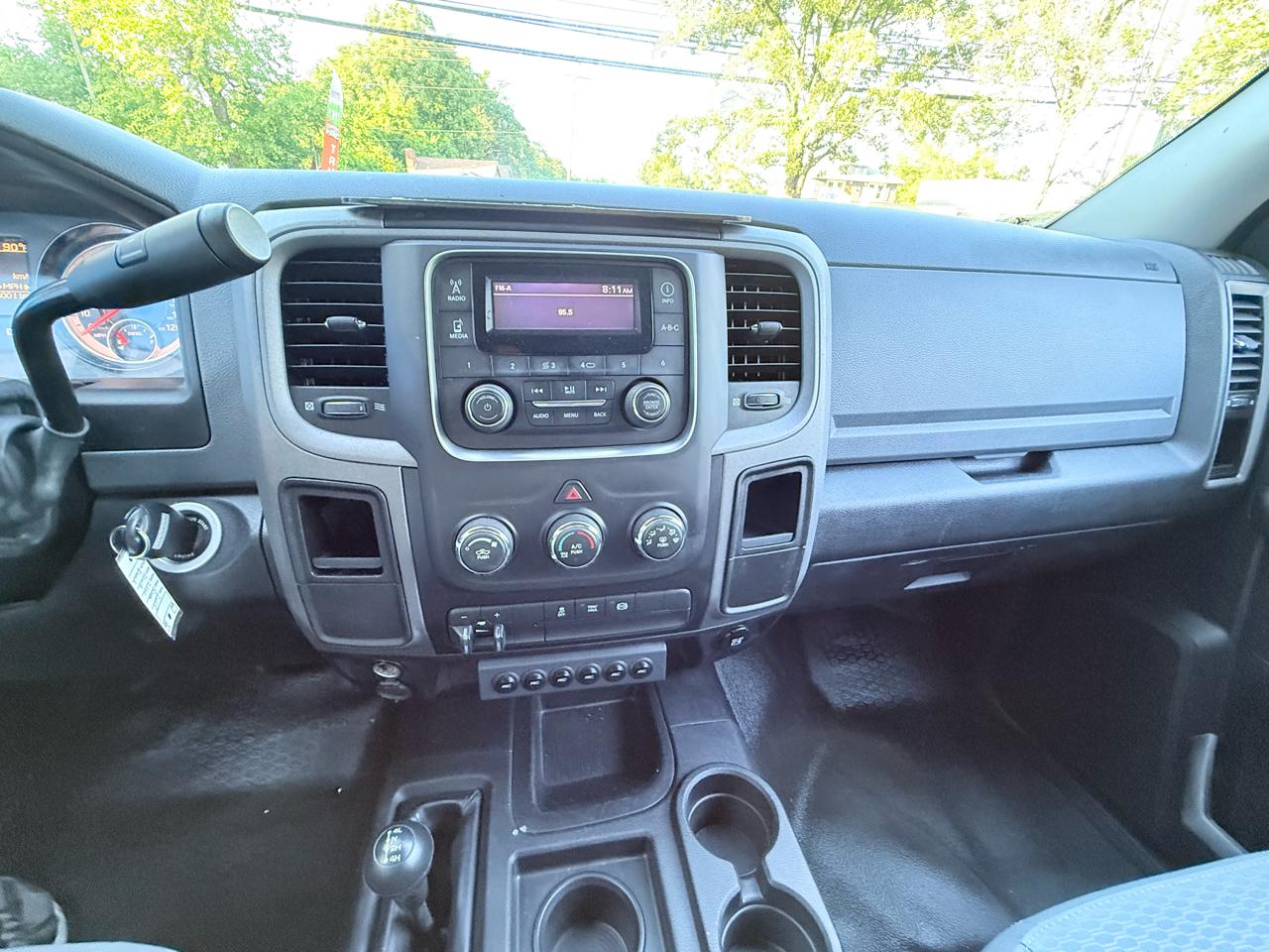 RAM 2500 Tradesman Crew Cab SWB 4WD 2017