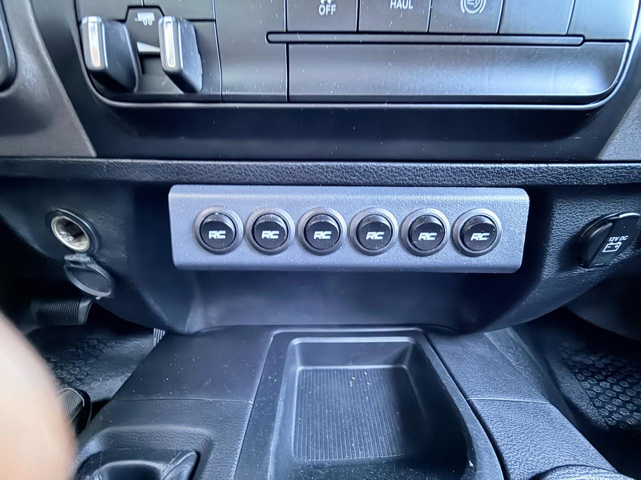 RAM 2500 Tradesman Crew Cab SWB 4WD 2017