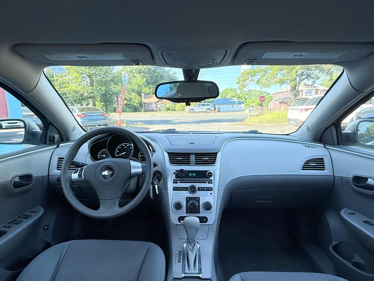 Chevrolet Malibu LS 2008