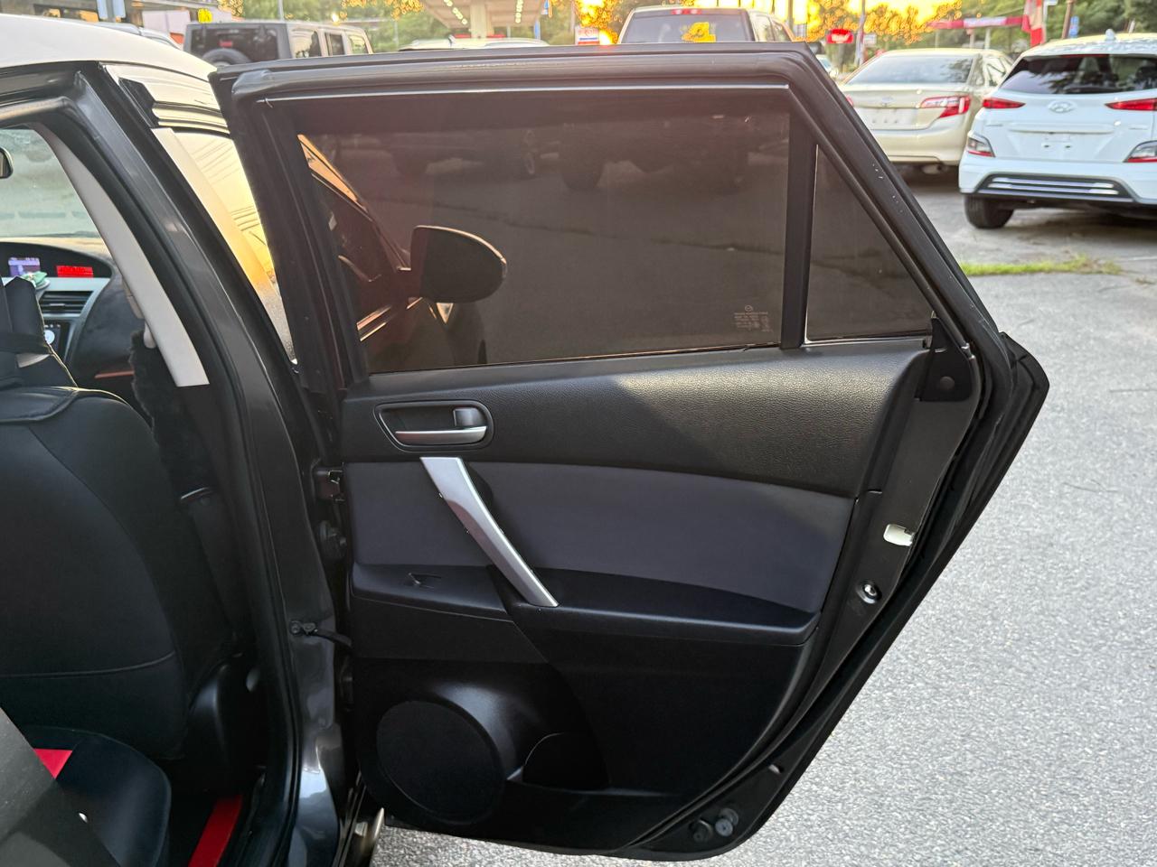 Mazda MAZDA3 s Sport 5-Door 2010
