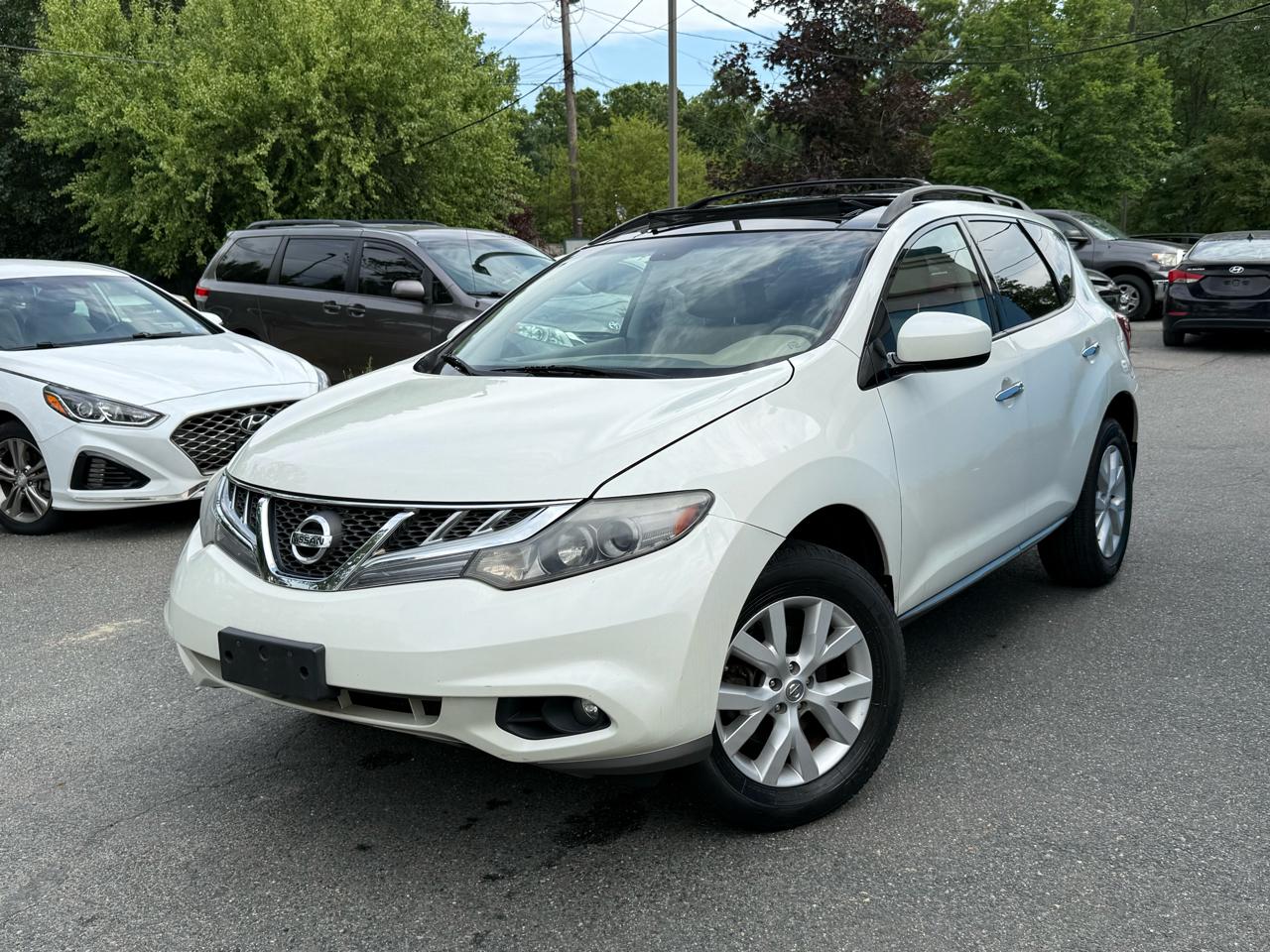 Nissan Murano S AWD 2011