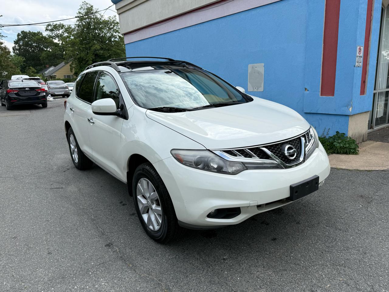 Nissan Murano S AWD 2011