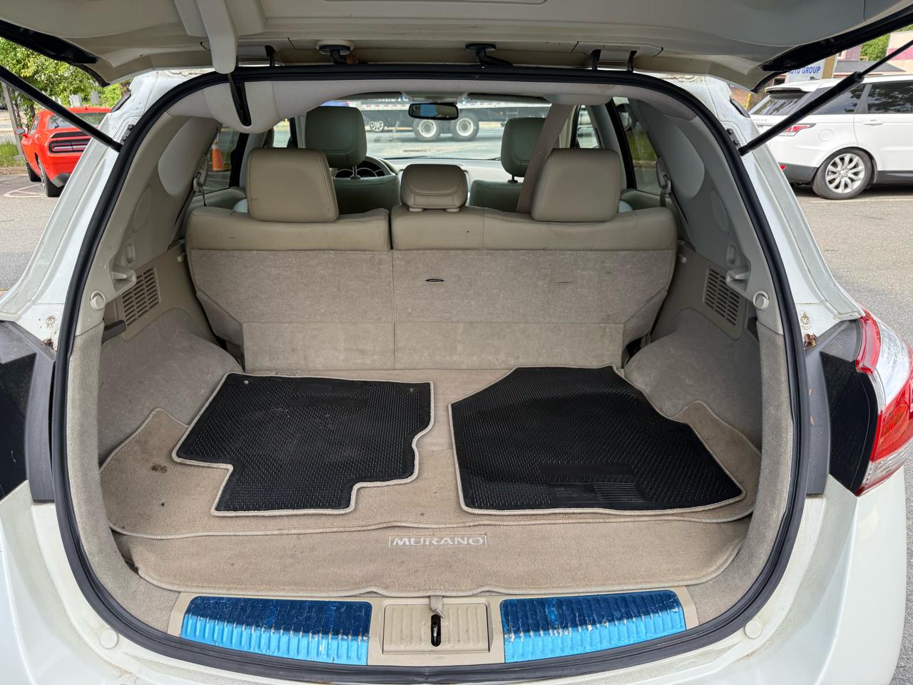 Nissan Murano S AWD 2011