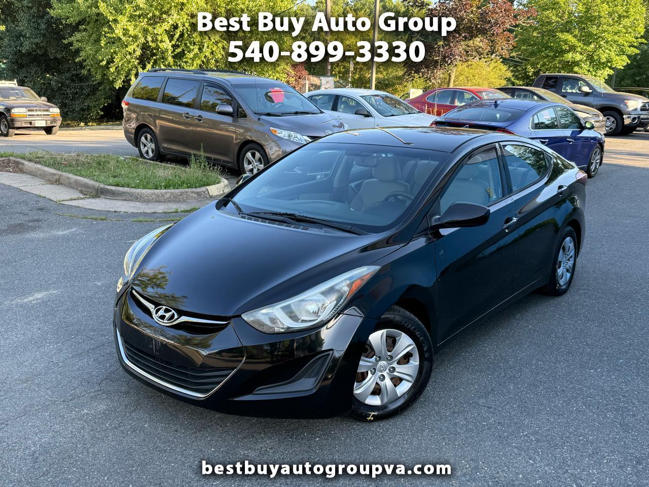 Hyundai Elantra SE 6AT 2016