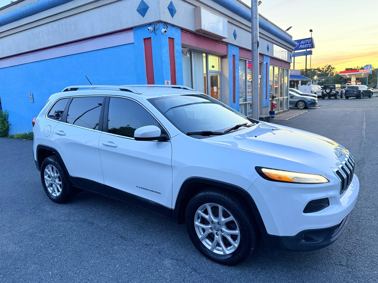 Jeep Cherokee Latitude FWD 2016