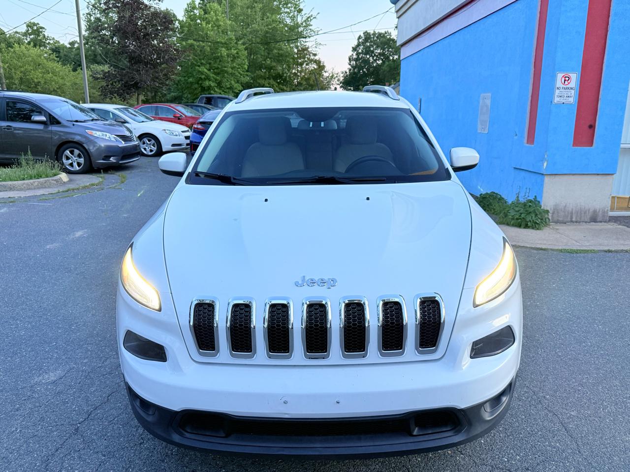 Jeep Cherokee Latitude FWD 2016