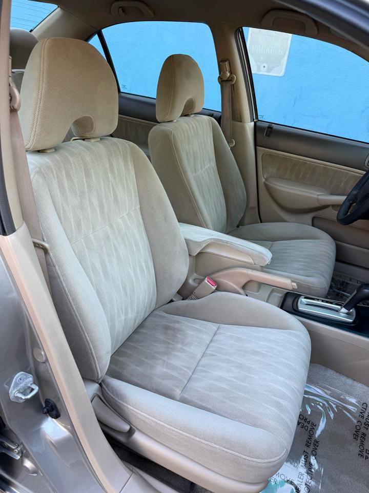 Honda Civic LX Sedan AT 2004
