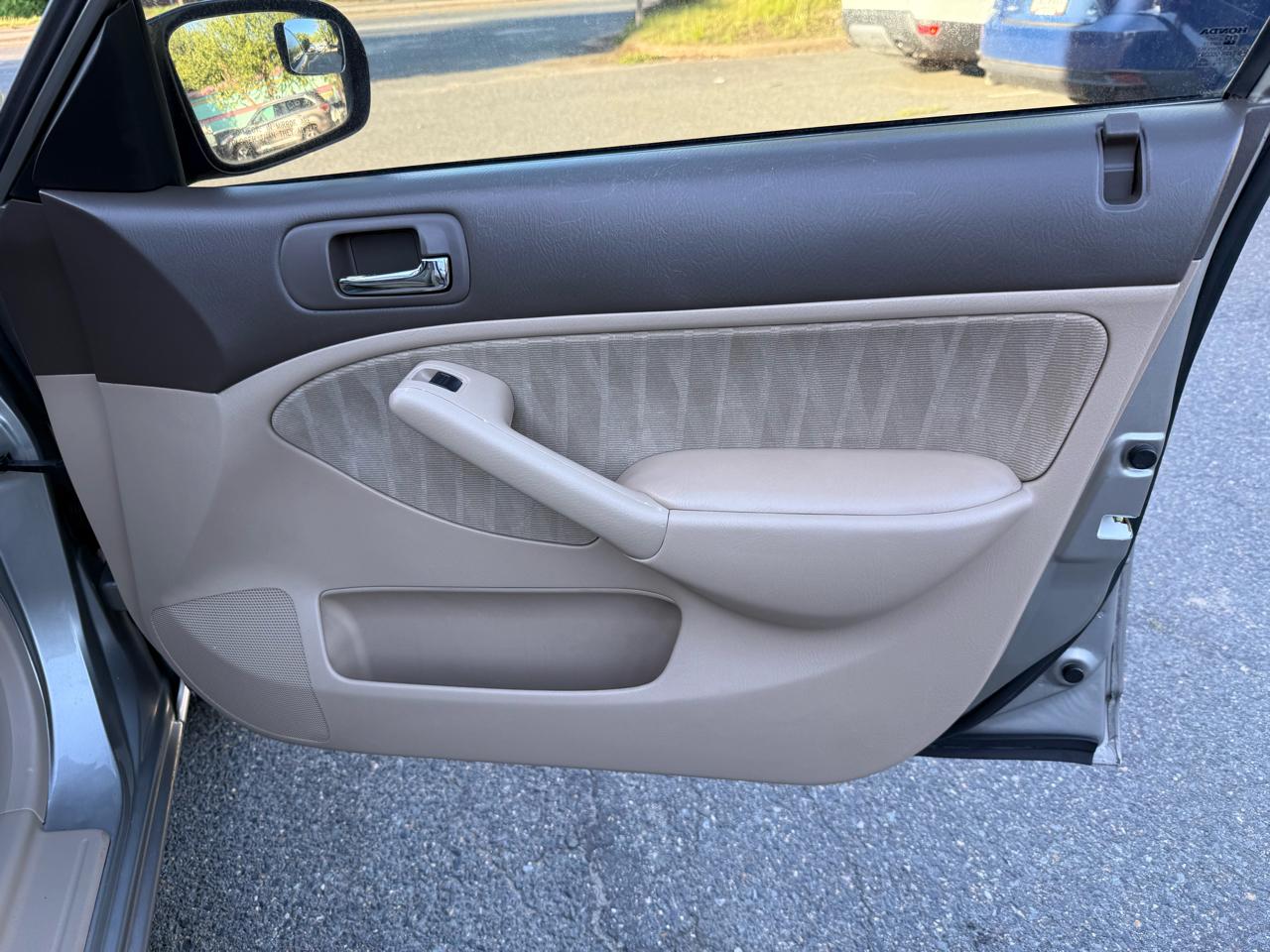 Honda Civic LX Sedan AT 2004