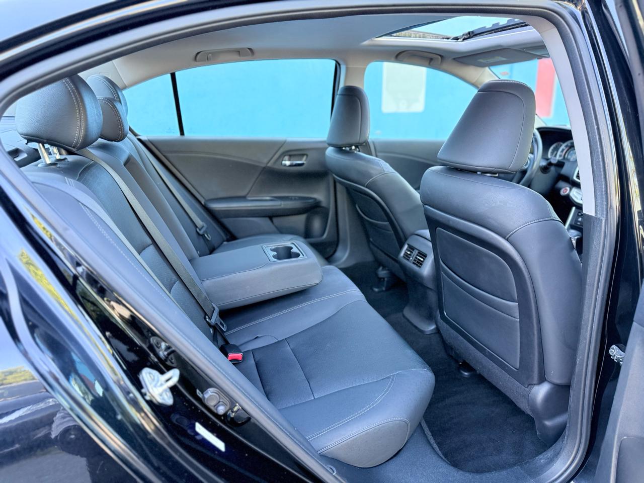 Honda Accord EX-L V6 Sedan AT 2013