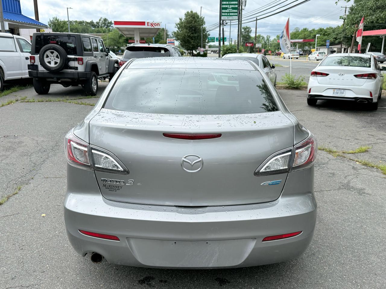 Mazda MAZDA3 i Touring 4-door 2012