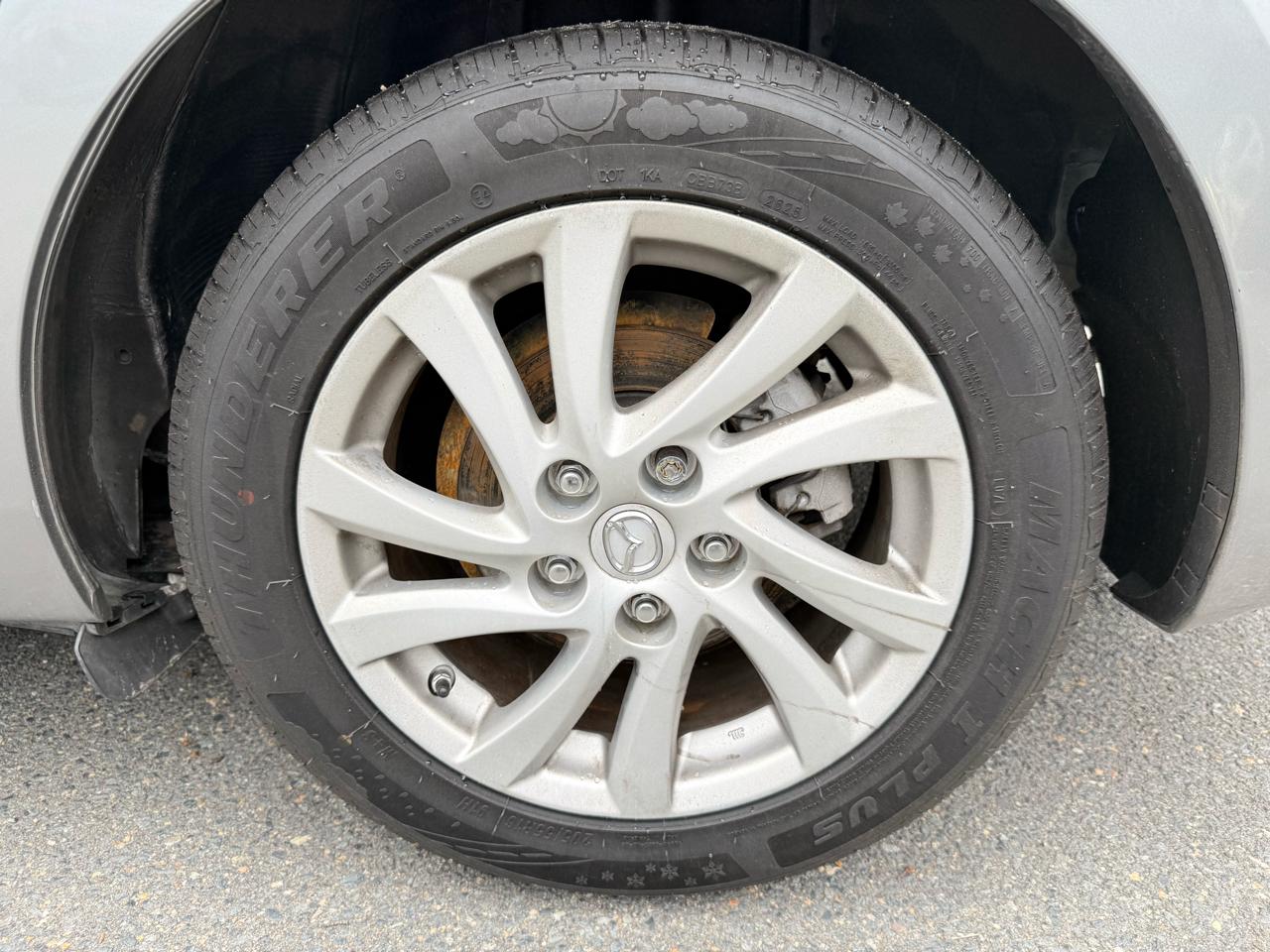 Mazda MAZDA3 i Touring 4-door 2012