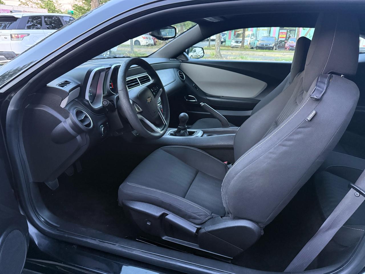 Chevrolet Camaro LS Coupe 2012