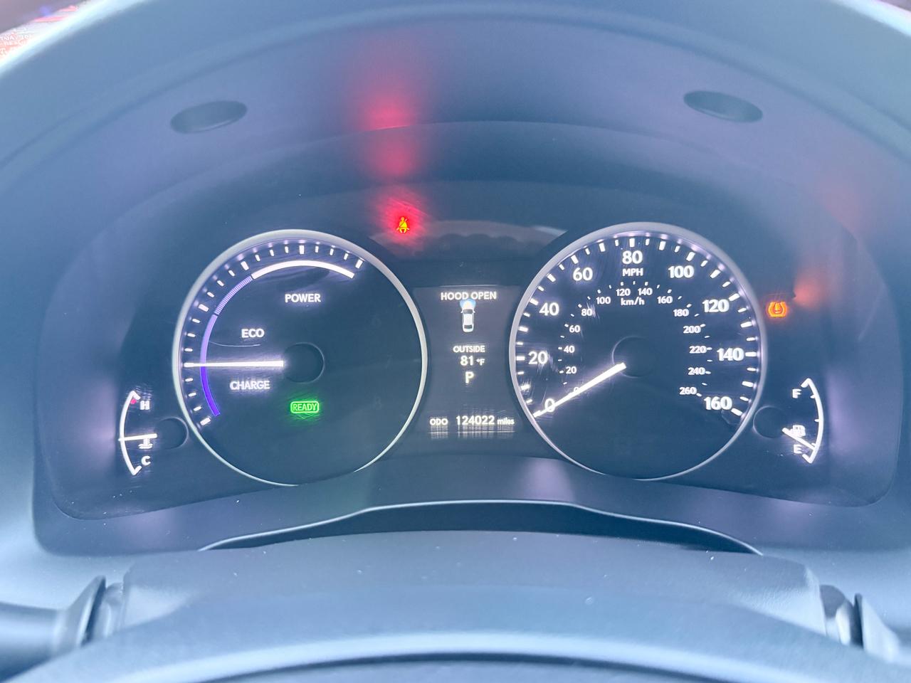 Lexus ES 300h Sedan 2013