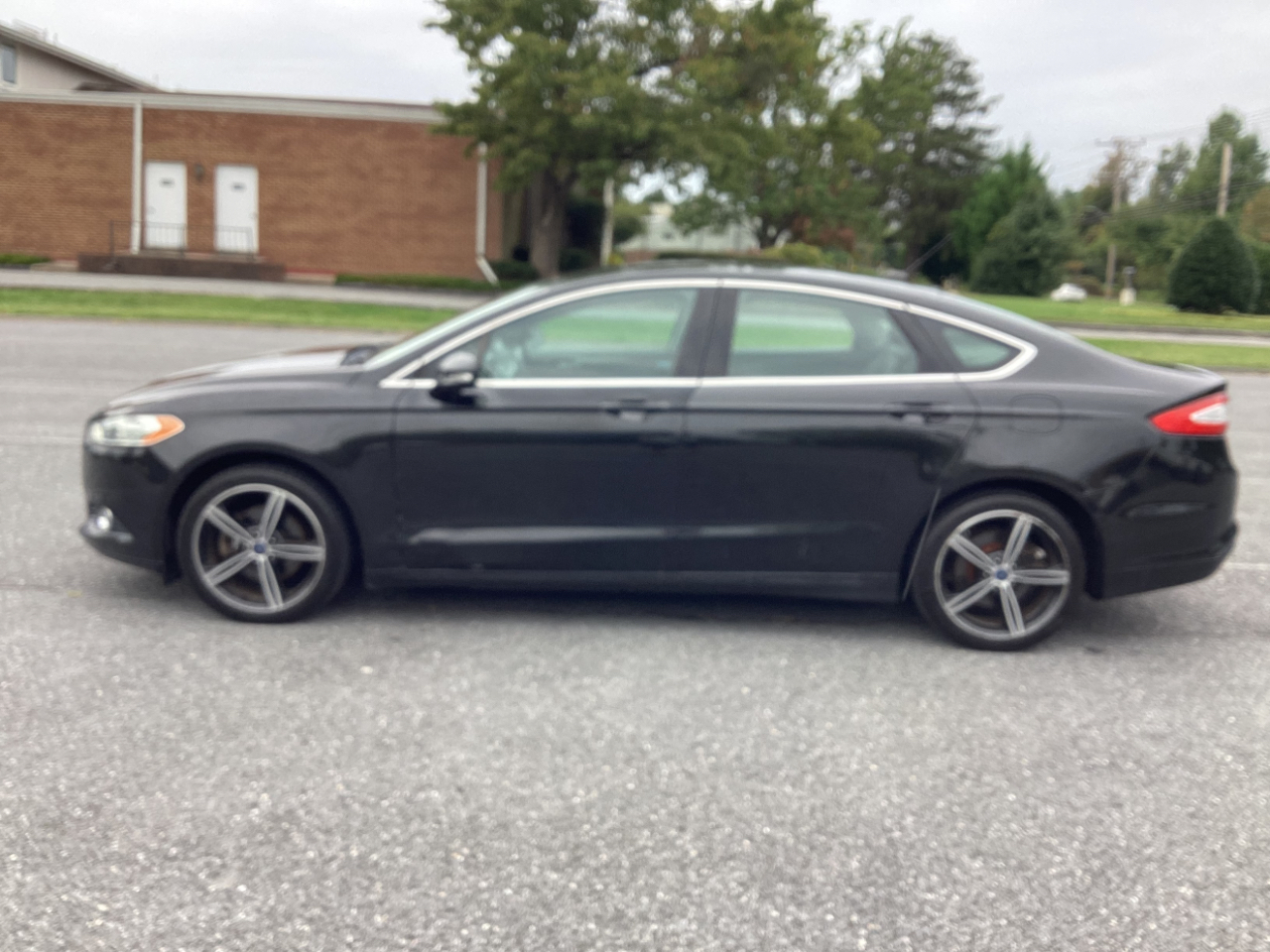 Ford Fusion SE 2014