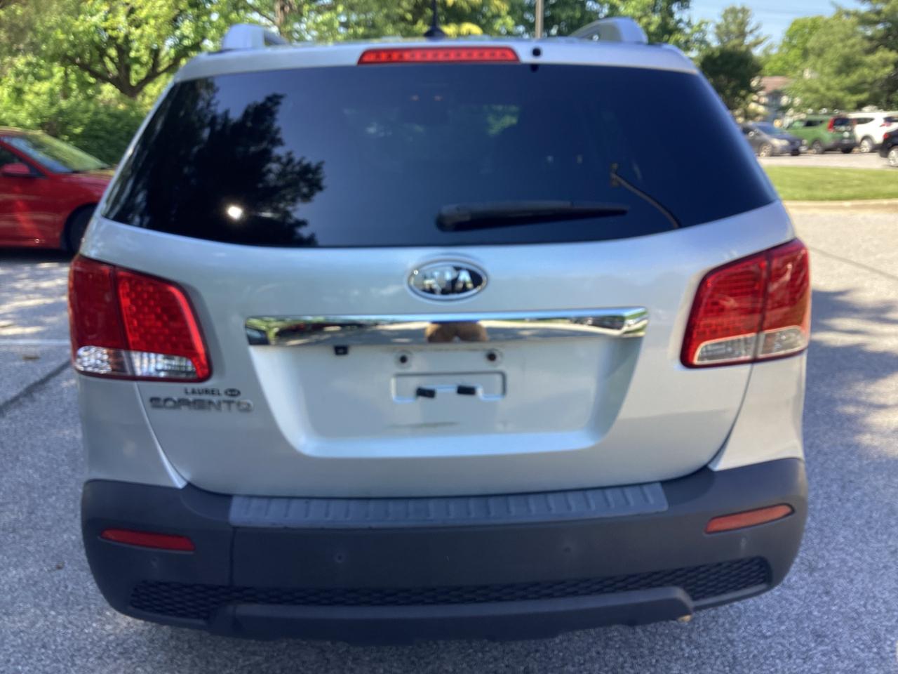 Kia Sorento LX 2WD 2013