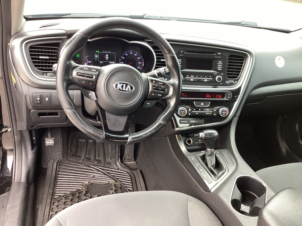 Kia Optima Hybrid LX 2015