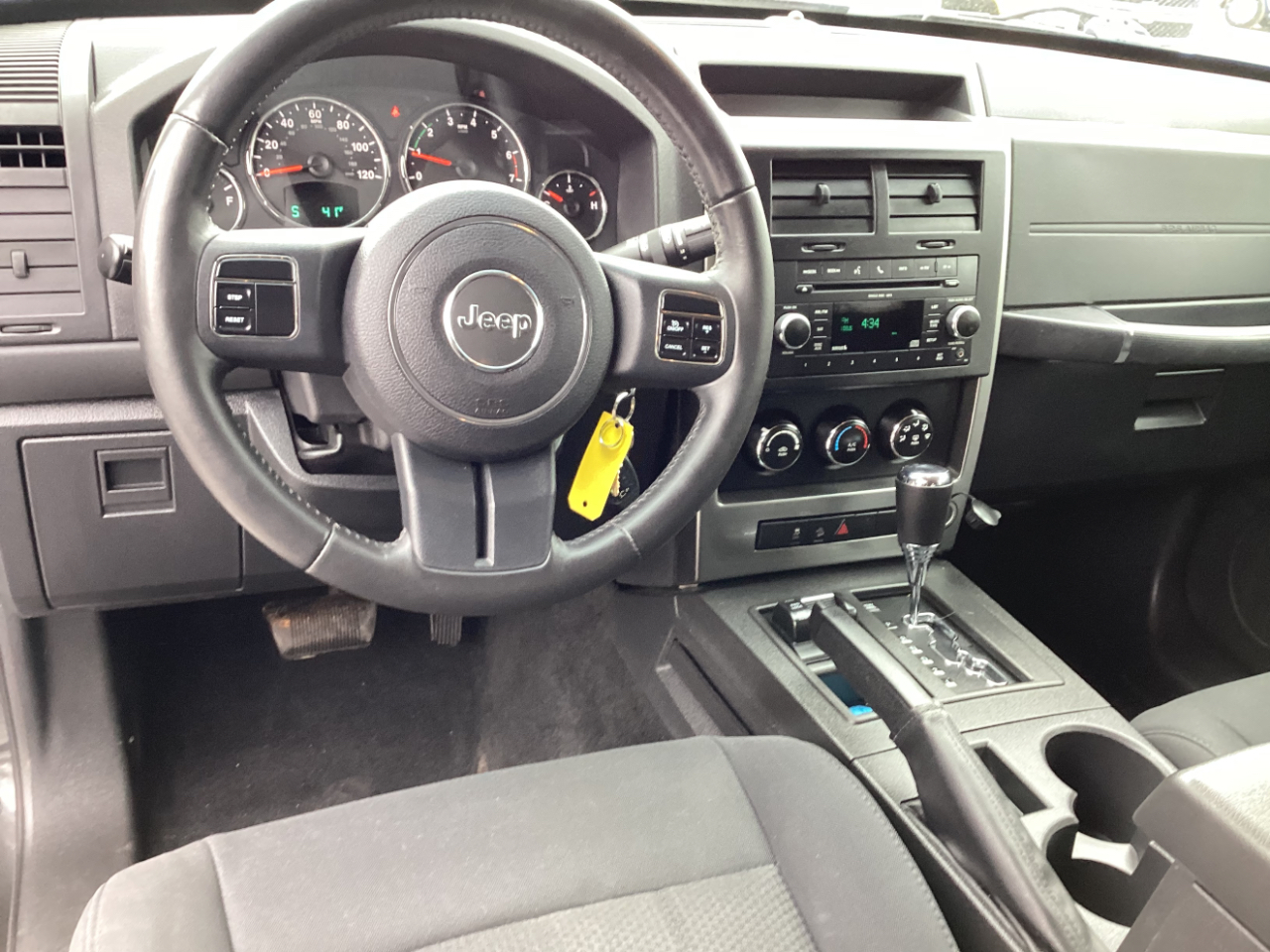 Jeep Liberty Sport 4WD 2011