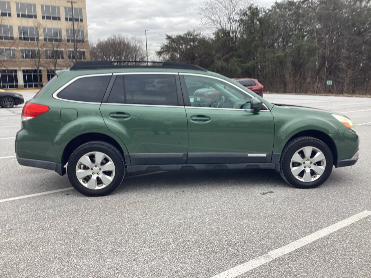 Subaru Outback 2.5i Premium 2011