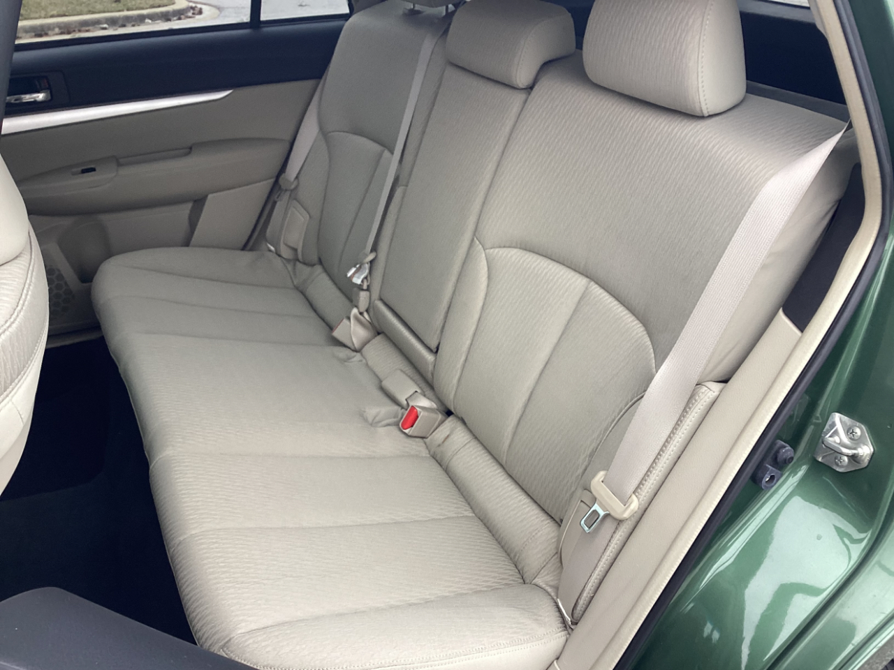 Subaru Outback 2.5i Premium 2011