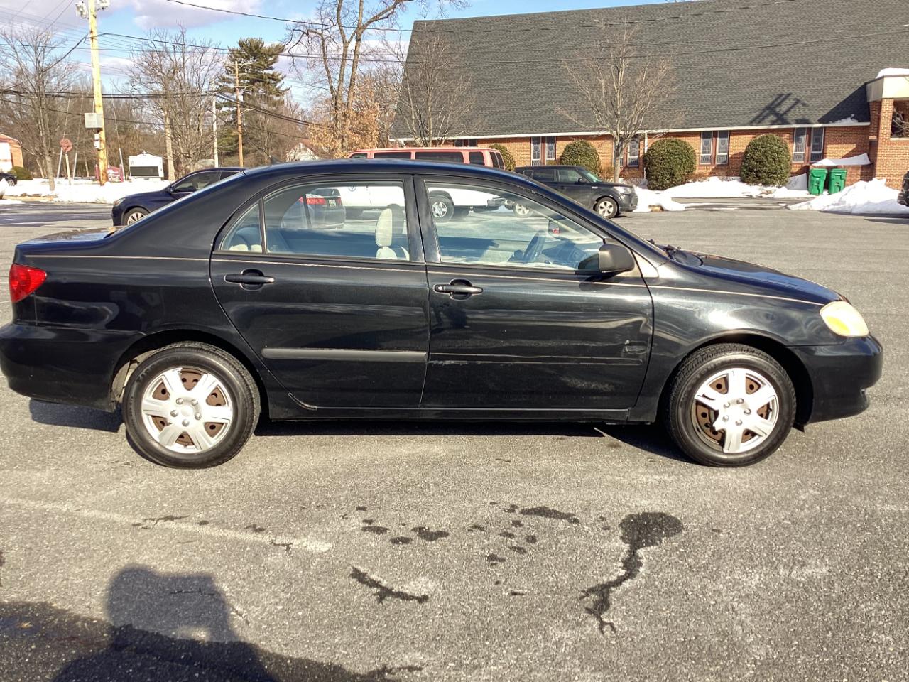 Toyota Corolla CE 2003