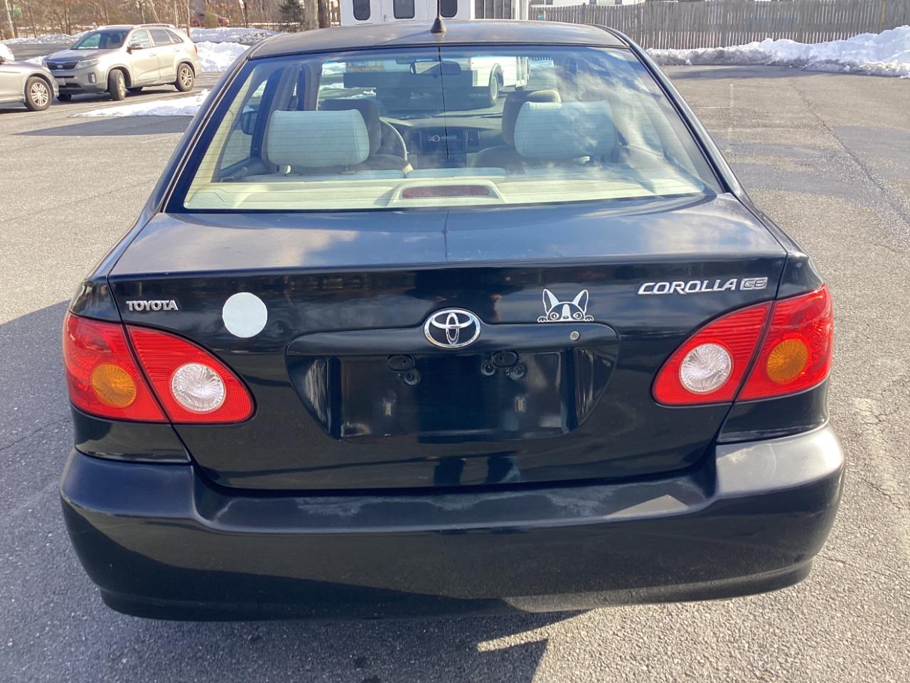 Toyota Corolla CE 2003
