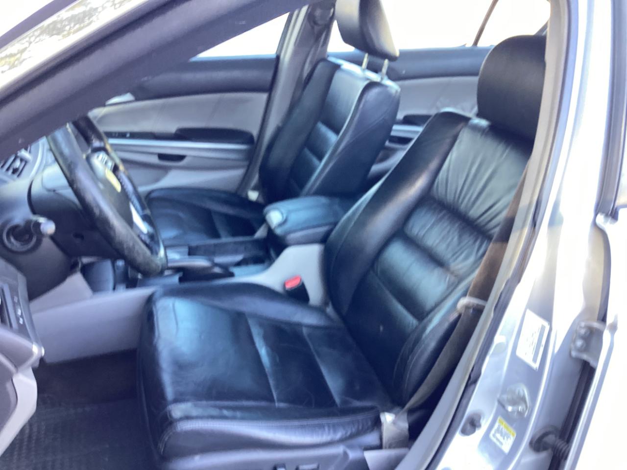 Honda Accord EX-L Sedan AT 2009