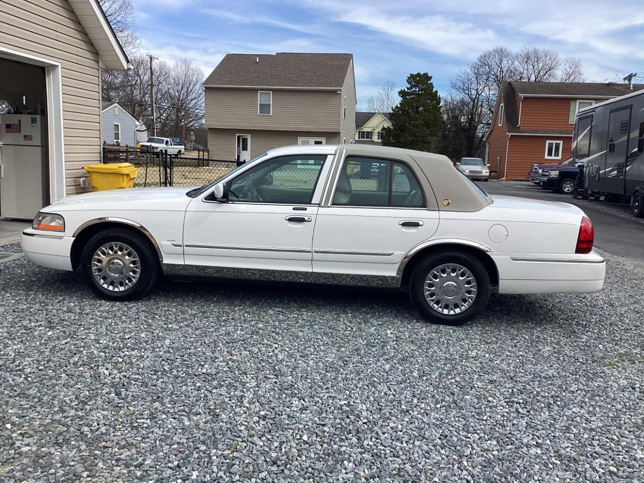 Mercury Grand Marquis GS 2003